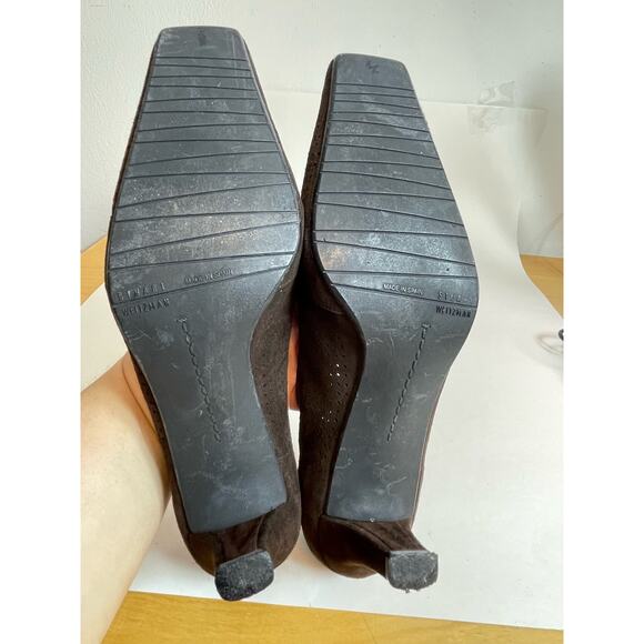 Stuart Weitzman Pump Heels Size 8.5 Brown Suede Square Toe Preppy Twee - Picture 10 of 13